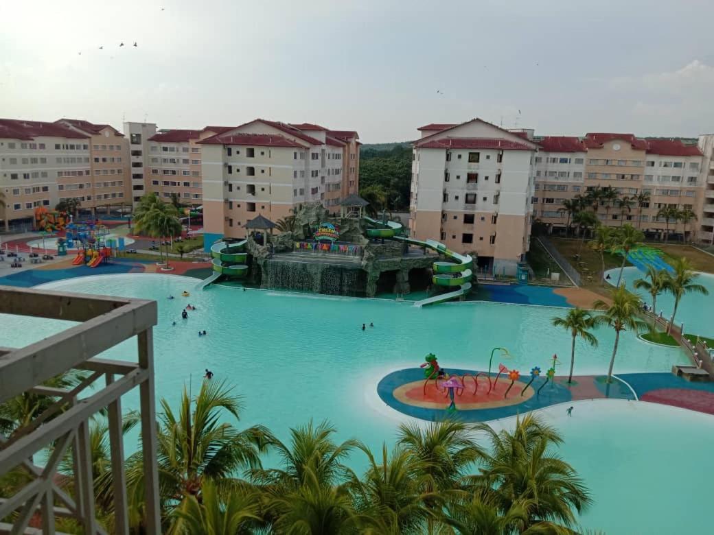 Delima Hotel & Homestay ポートディクソン エクステリア 写真